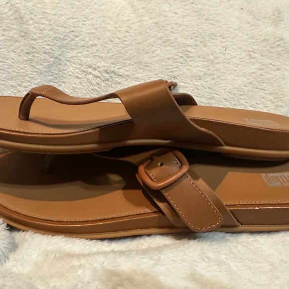 FitFlop Dynamicush Comfort Technology tan leather sandals (no shoe box) - Picture 6 of 9